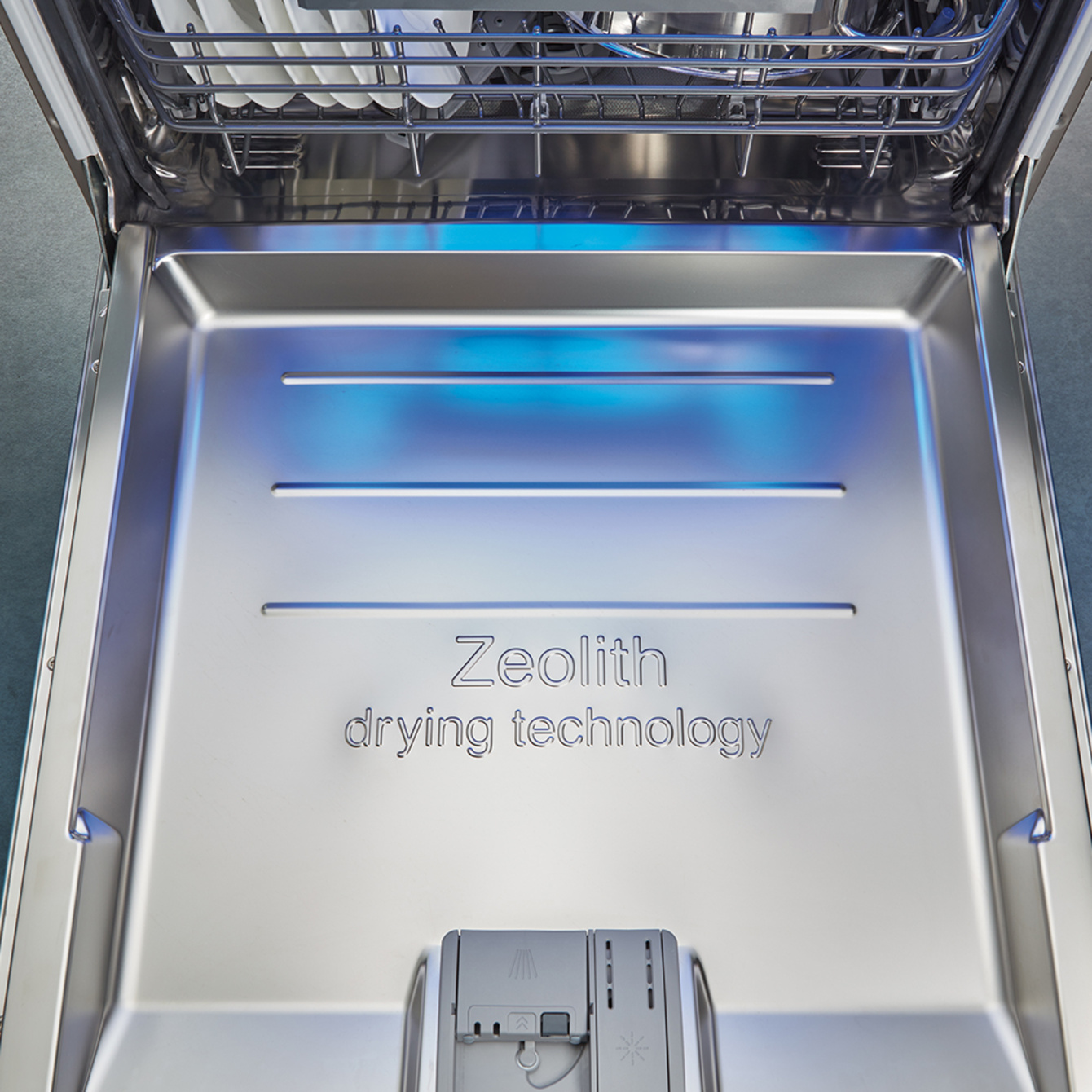 Zeolith Trocknen – Für glänzende Spülergebnisse bei Elektro Blechinger GmbH & Co. KG in Bruckmühl