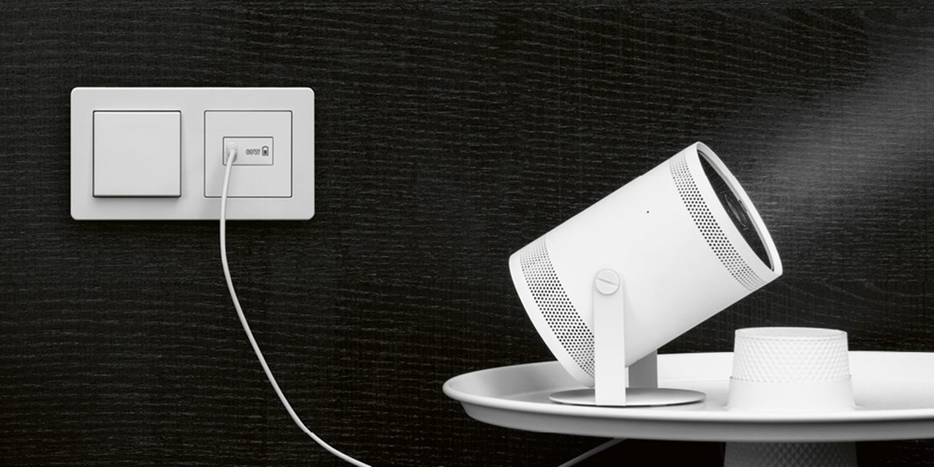 Ladegerät USB PD 60 bei Elektro Blechinger GmbH & Co. KG in Bruckmühl